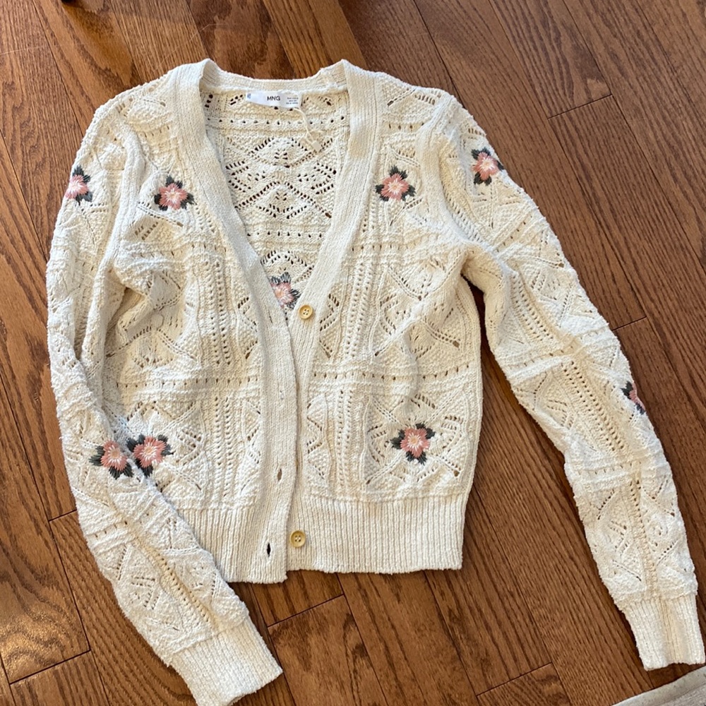 Mango Cardigan with Floral Detail